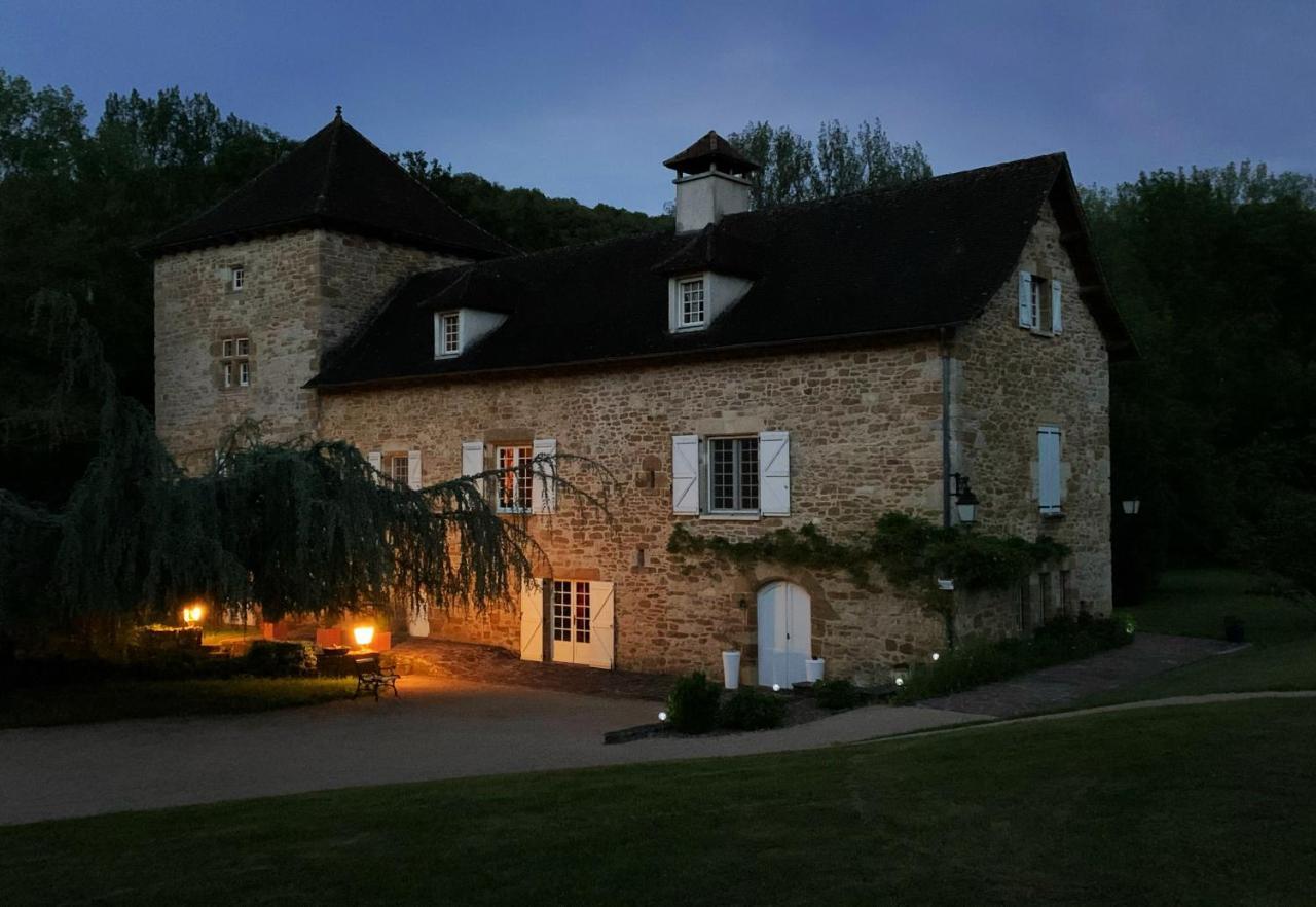 Le Moulin Du Boisset Bed and Breakfast Saint-Denis-lès-Martel Exteriör bild