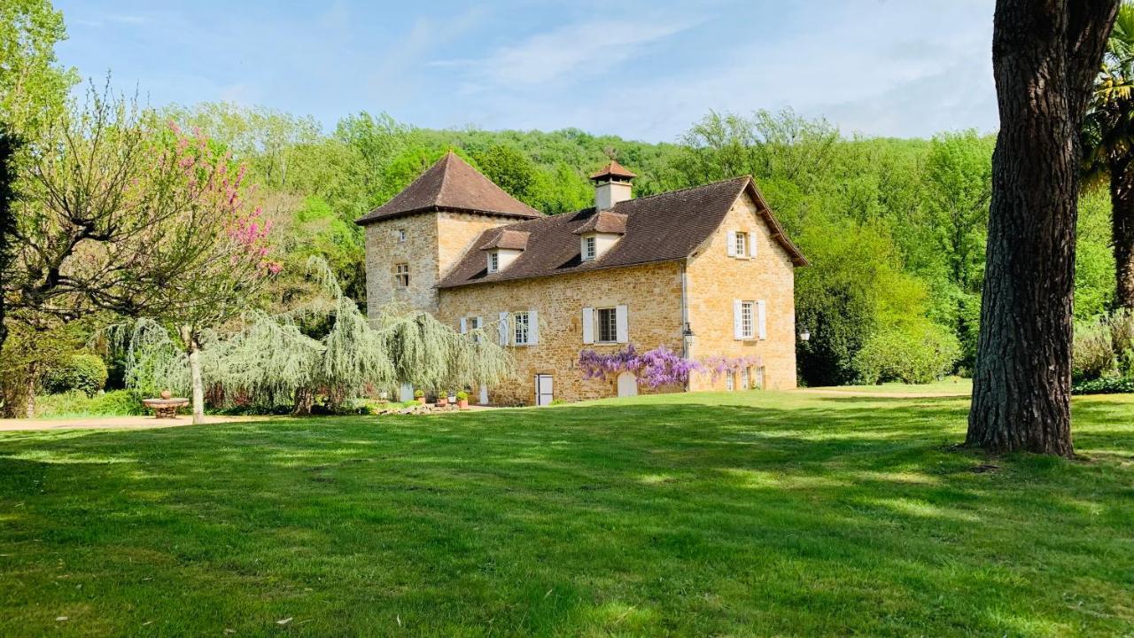 Le Moulin Du Boisset Bed and Breakfast Saint-Denis-lès-Martel Exteriör bild