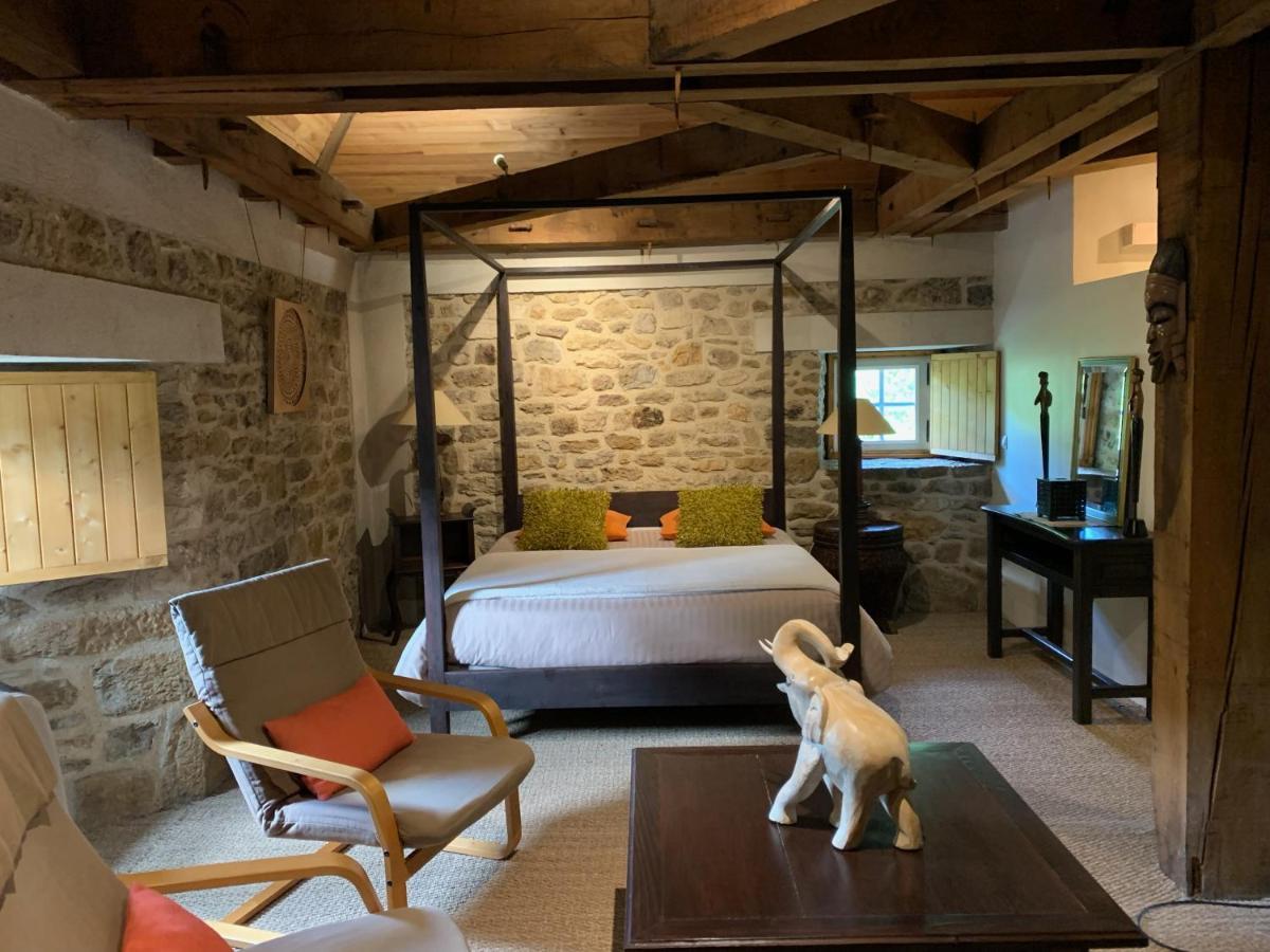 Le Moulin Du Boisset Bed and Breakfast Saint-Denis-lès-Martel Exteriör bild